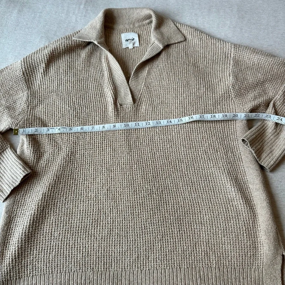 Aerie Womens XS Oversized Waffle Knit Polo Sweater‎ Tan V-Neck Long Sleeve